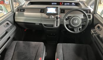 2007 Honda Stepwgn  (24 Months 0% Interest Free Financing Approx. $165) full