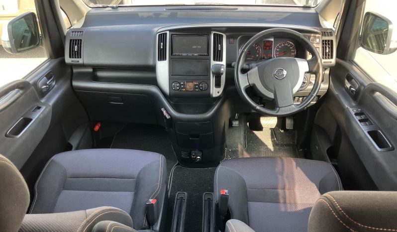 2010 Nissan Serena Highway Star (24 Month 0% Interest Free Financing Approx. $165) full