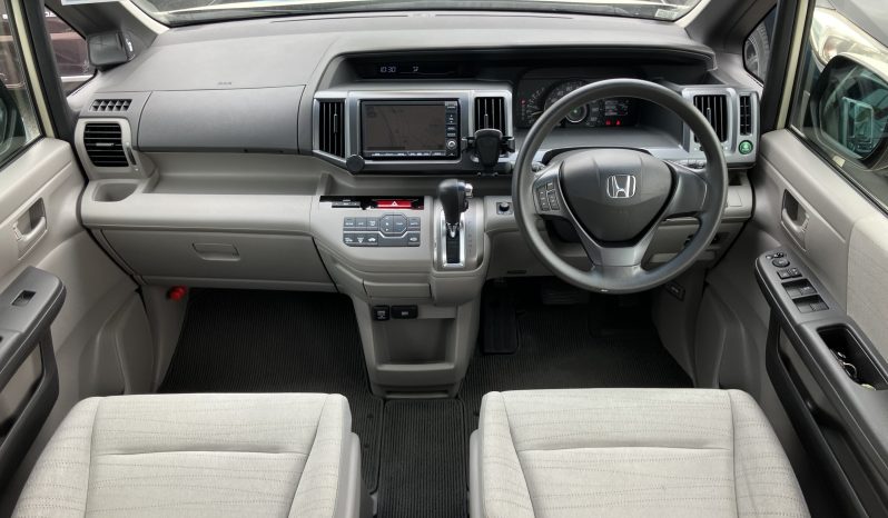 2010 Honda Stepwgn (24 Months 0% Interest Free Financing Approx. $220) full