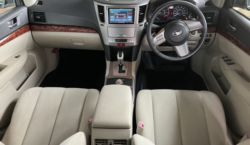 2010 Subaru Legacy Outback AWD (24 Months 0% Interest Free Financing Approx. $190) full