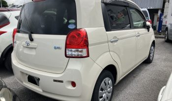 2015 Toyota Porte (24 Months 0% Interest Free Financing Approx. $195) full