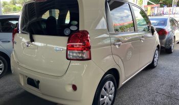 2015 Toyota Porte (24 Months 0% Interest Free Financing Approx. $200) full